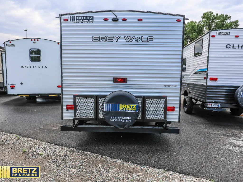 2022 Forest River Cherokee Grey Wolf 26DBH — Photo 5