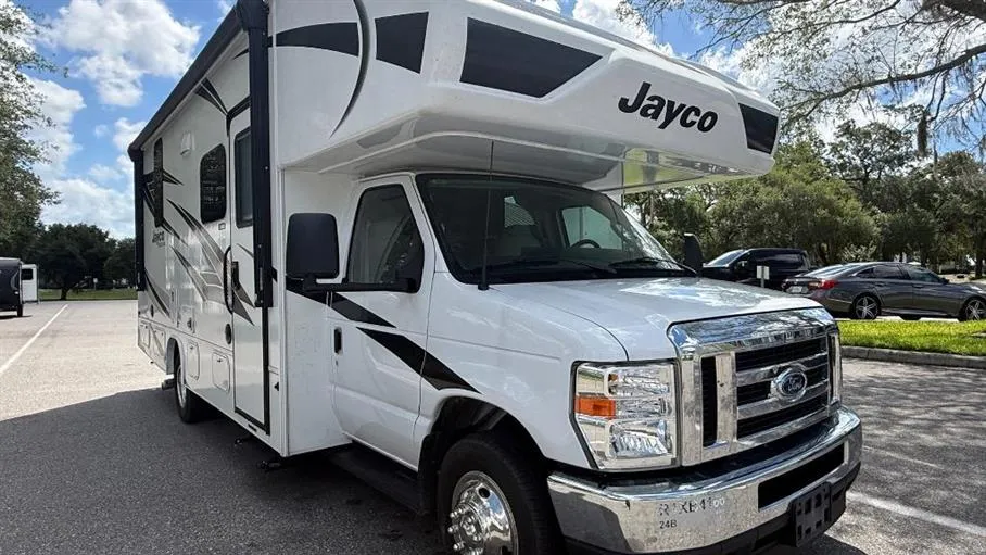 2024 Jayco Redhawk 24B - Photo 2