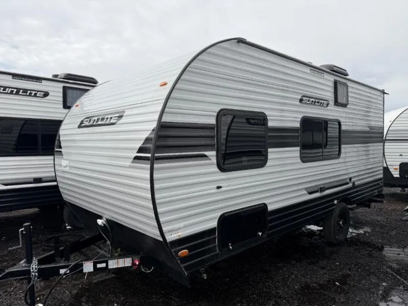 2026 Sunset Park RV Sun Lite LTD 19BH - Photo 2