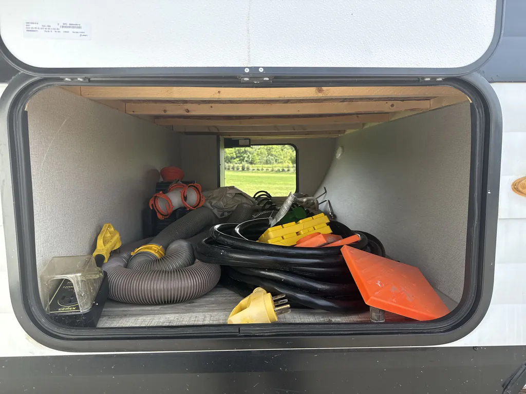 2023 Grand Design Transcend Xplor 321BH, Photos photo 36