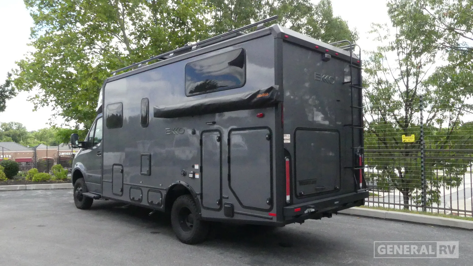 2027 Winnebago EKKO Sprinter 23B - Photo 4