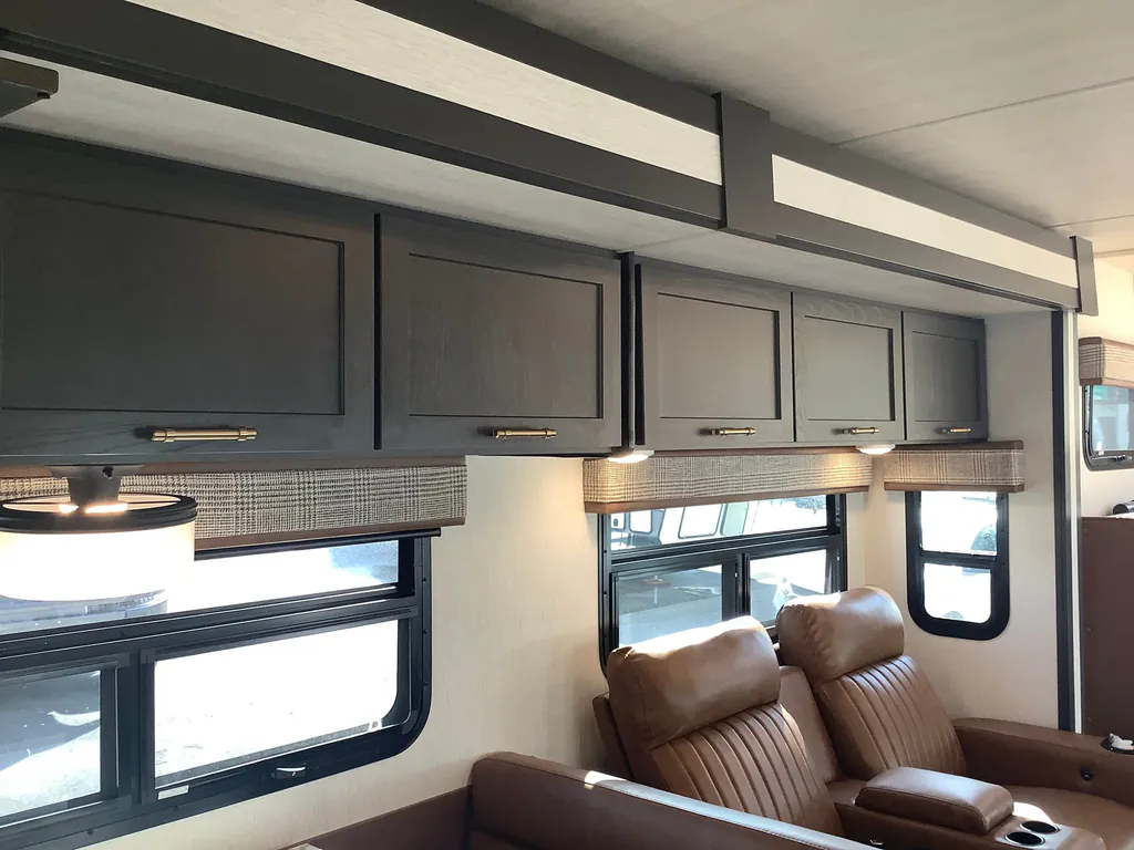 2027 Nexus Maximus 34MX, Photos photo 14