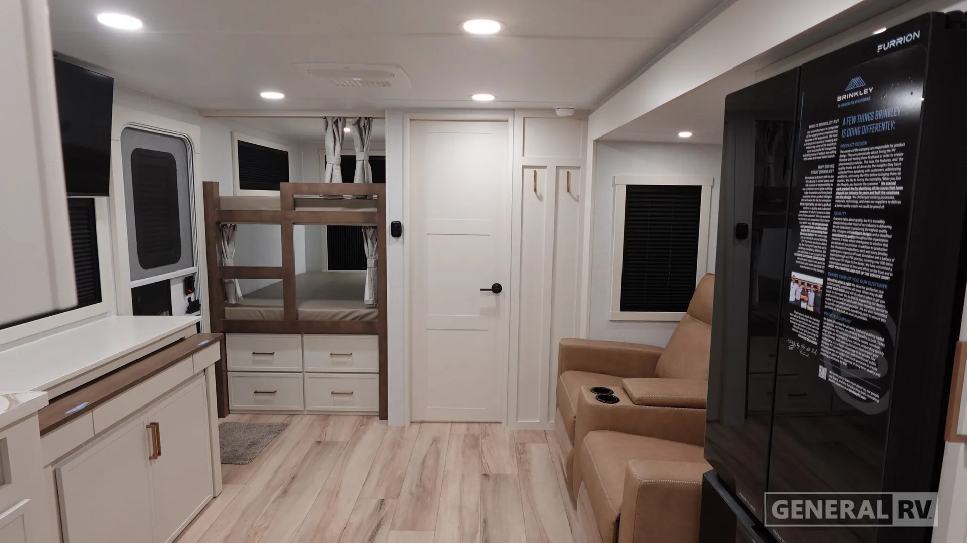 2026 Brinkley Model Ix 24X - Photo 3