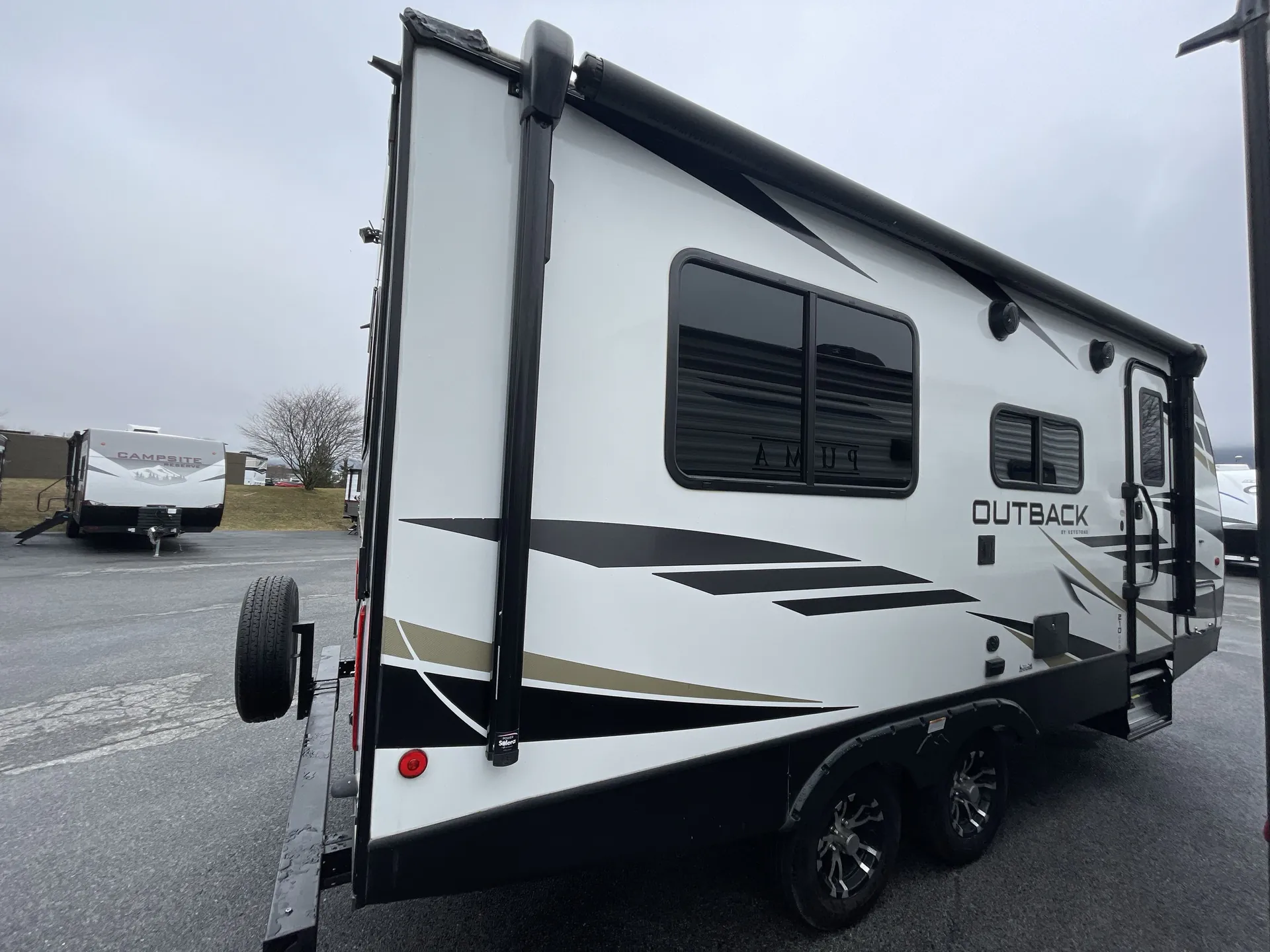 2021 Keystone Outback Ultra-Lite 210URS - Photo 2