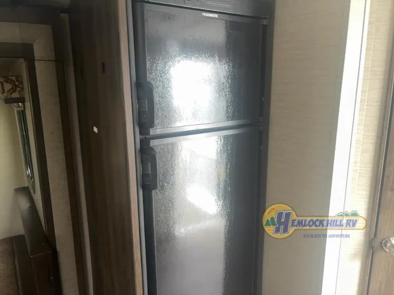 2019 Keystone Premier Ultra Lite 30RIPR - Photo 3
