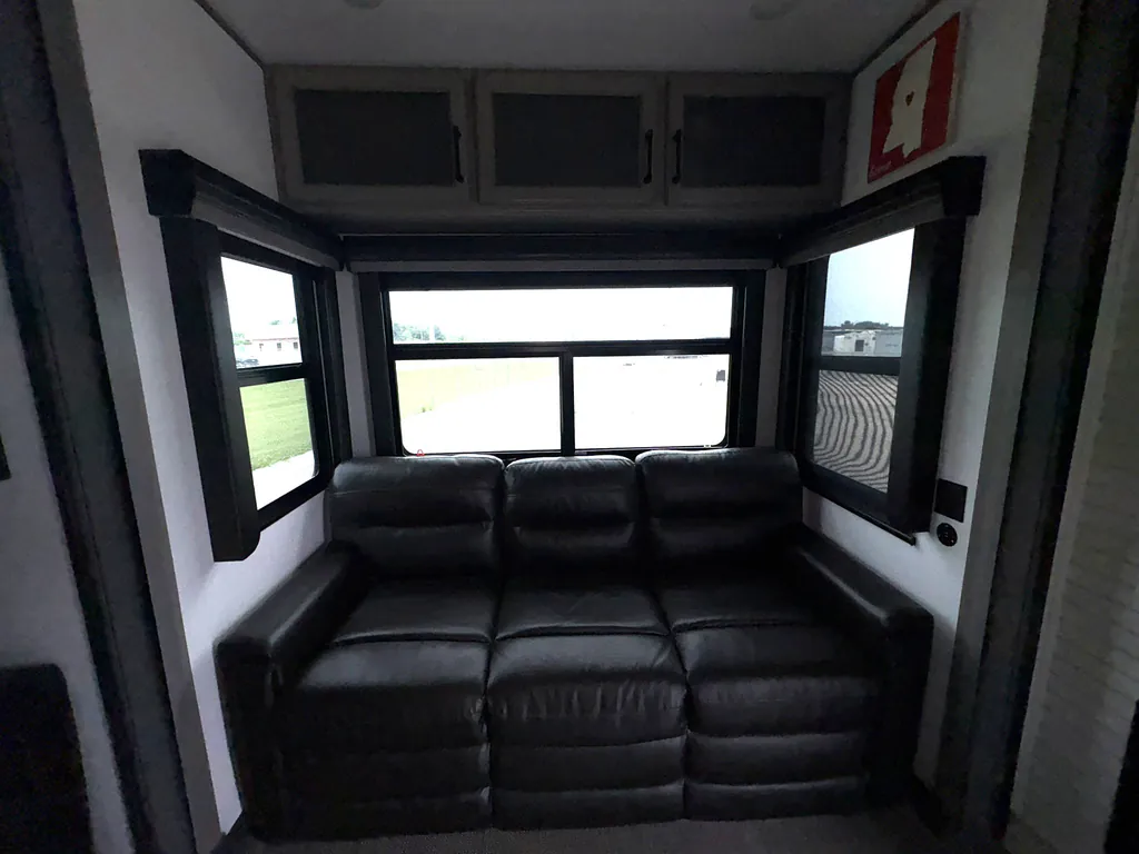 2023 Keystone Montana 3901RK, Photos photo 27