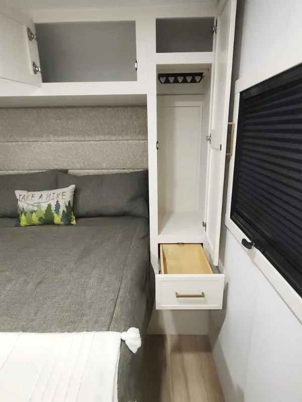 2026 Brinkley Model Ix 23X, Photos photo 37