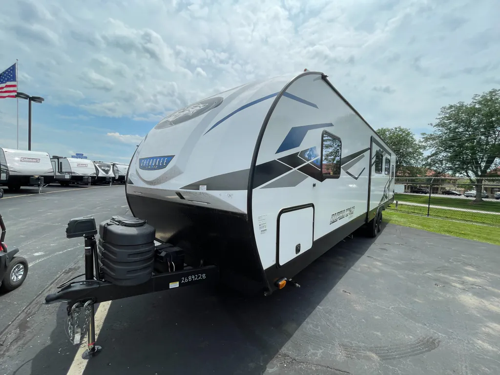 2024 Forest River Cherokee Alpha Wolf 30RDB-L, Photos photo 18