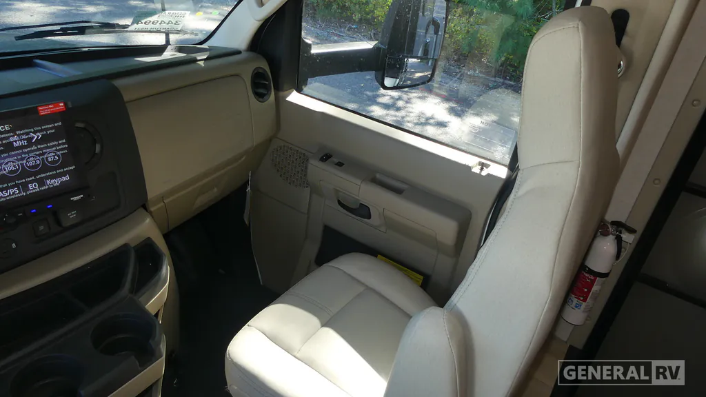 2026 Thor Motor Coach Quantum HS31, Photos photo 10