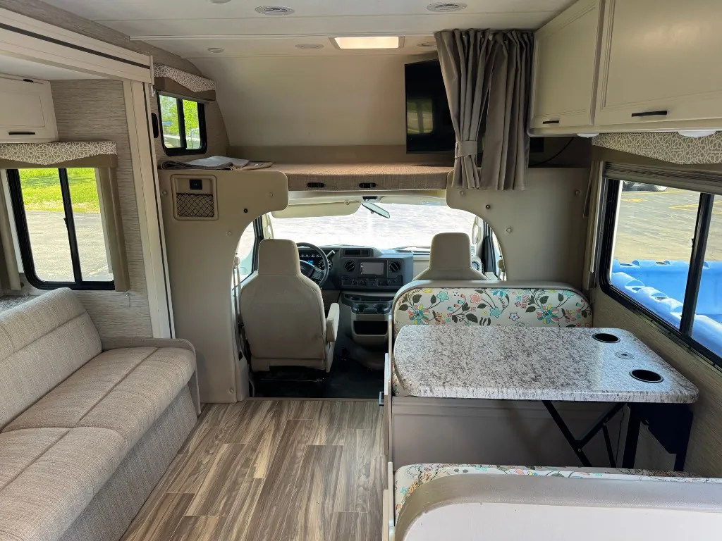 2022 Thor Motor Coach Freedom Elite 27FE, Photos photo 7