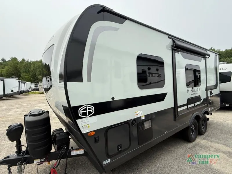 2026 Forest River Rockwood Mini Lite 2109S - Photo 4
