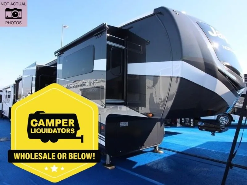 2026 Jayco North Point 382FLRB - Photo 2