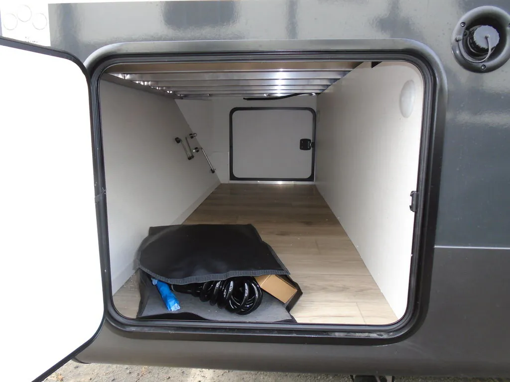 2027 Forest River Rockwood Mini Lite 2524FBT — Photo 5