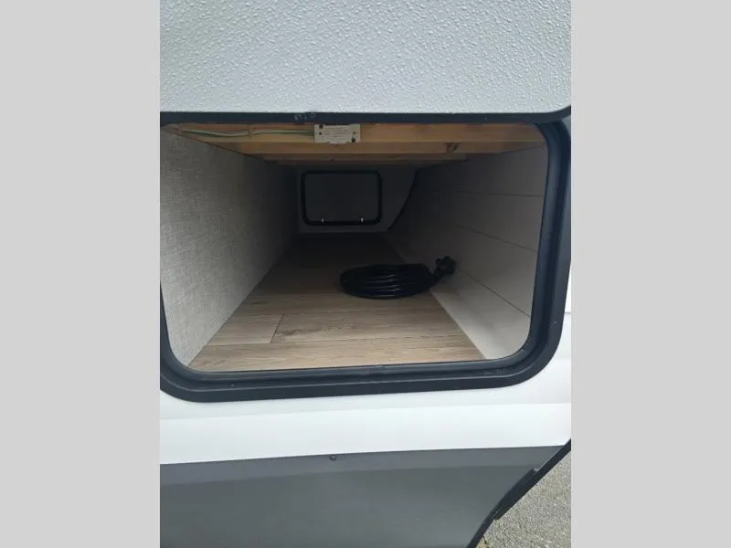 2027 Jayco Jay Flight 225MLS - Photo 4