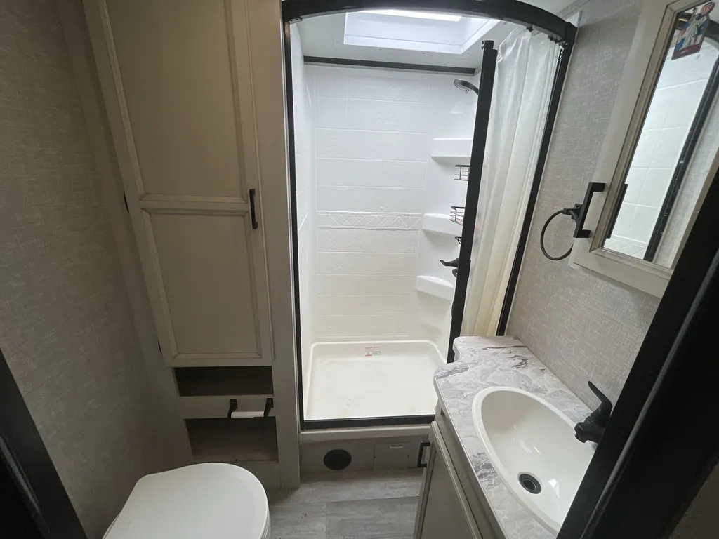 2023 Jayco Jay Feather 26RL, Photos photo 13