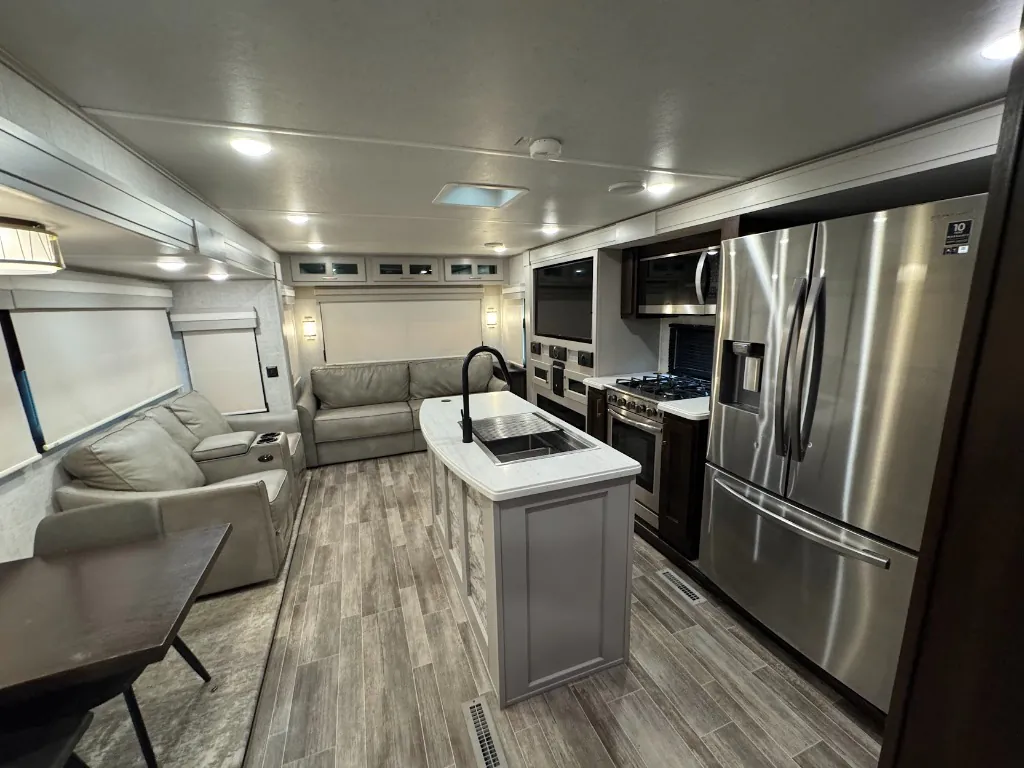 2021 Palomino River Ranch 392MB - Photo 3