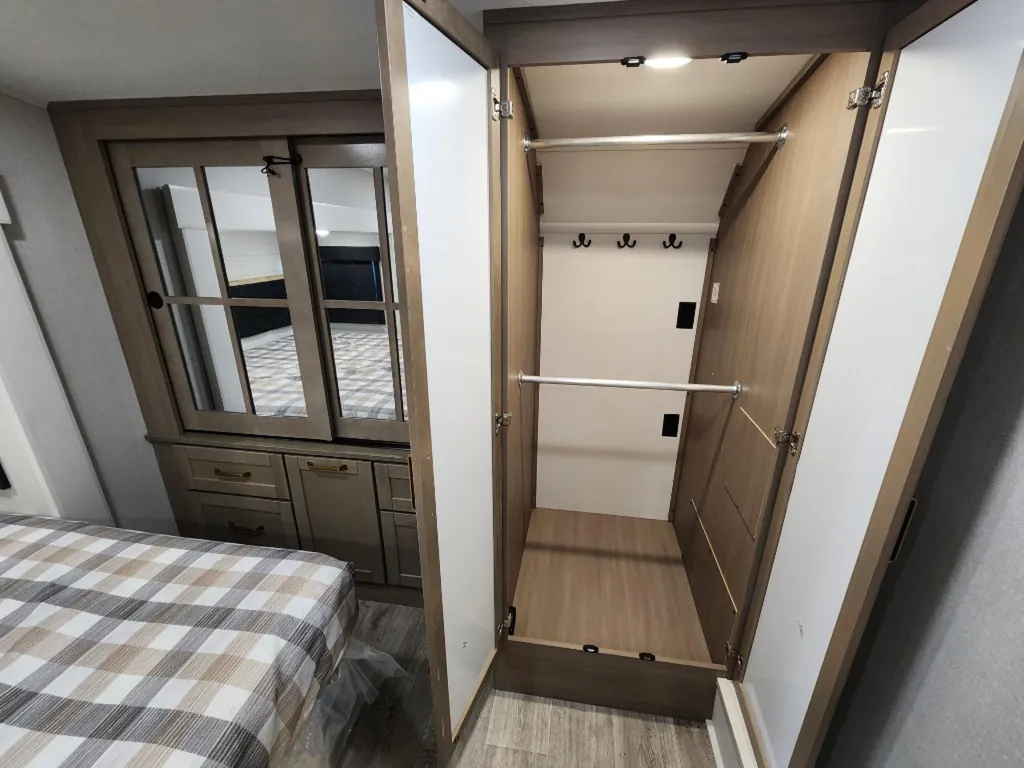 2026 Jayco Eagle 321RSTS, Photos photo 18