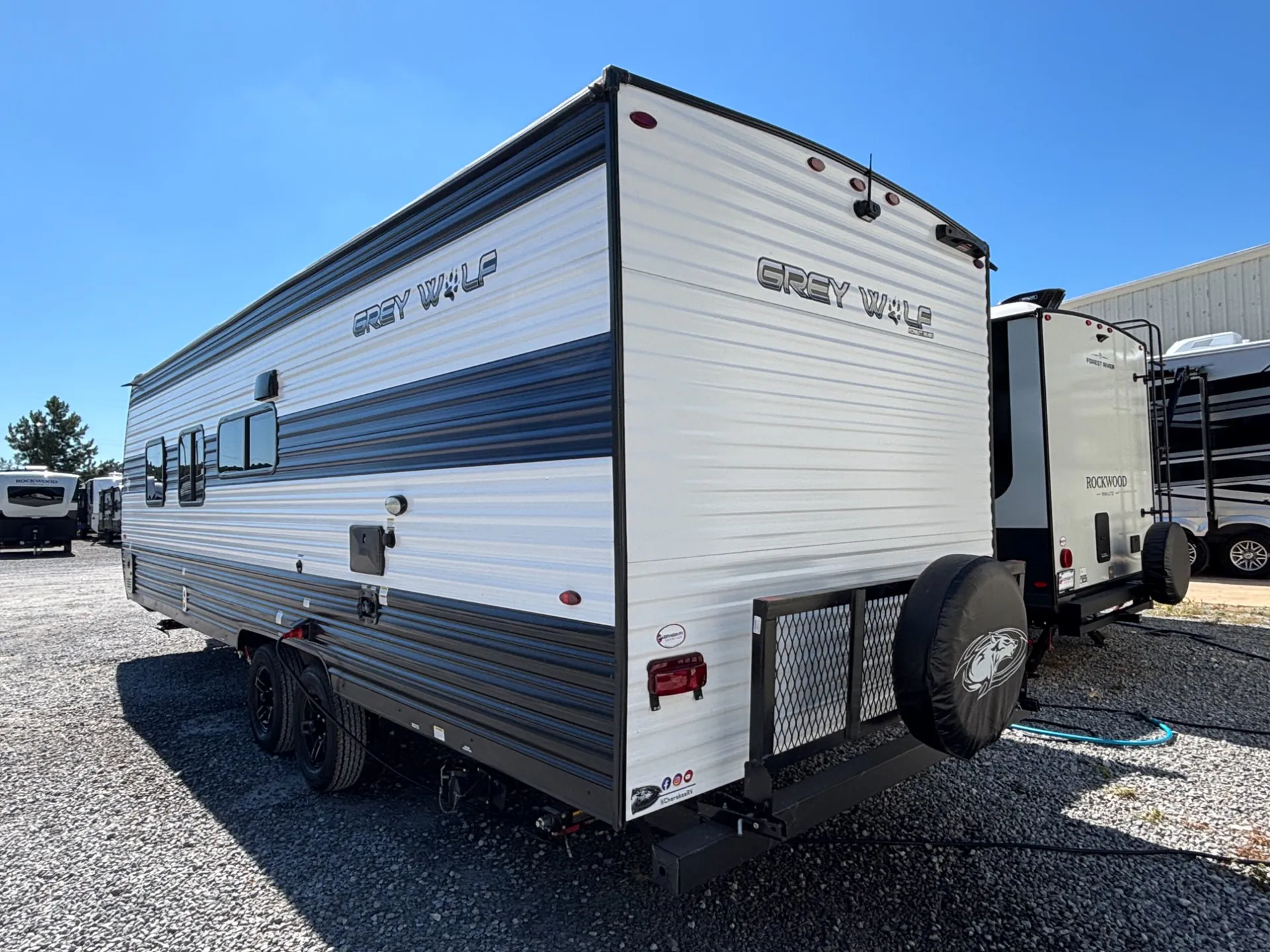 2024 Forest River Cherokee Grey Wolf 26DJSE — Photo 7