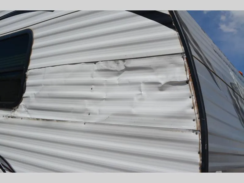 2015 Palomino Canyon Cat 25FBC - Photo 2