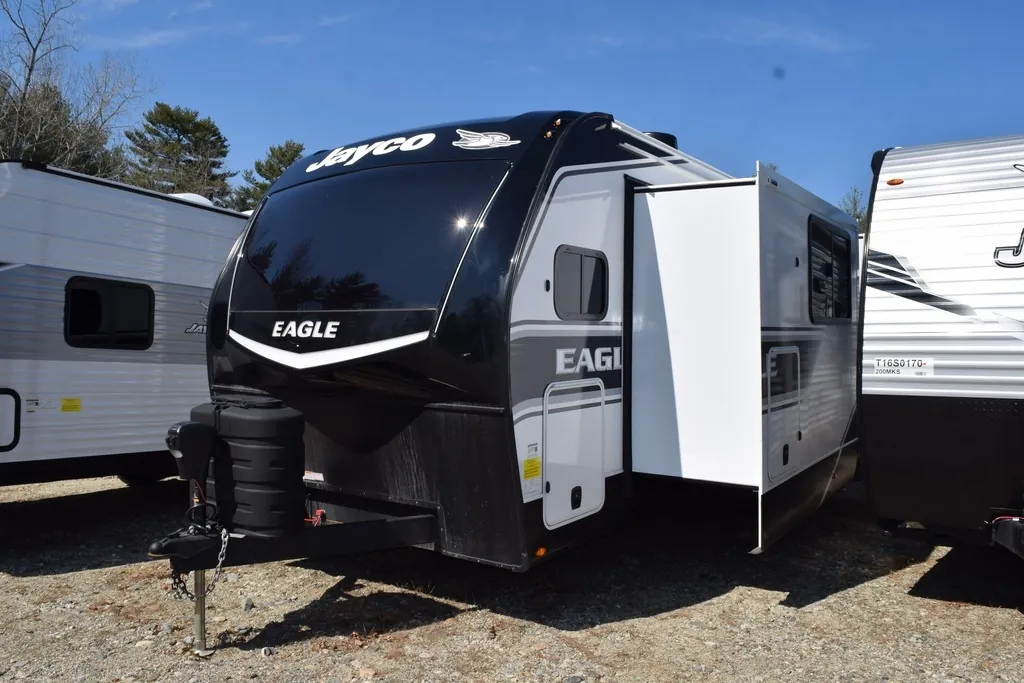 2026 Jayco Eagle HT 265FKDS - Photo 3