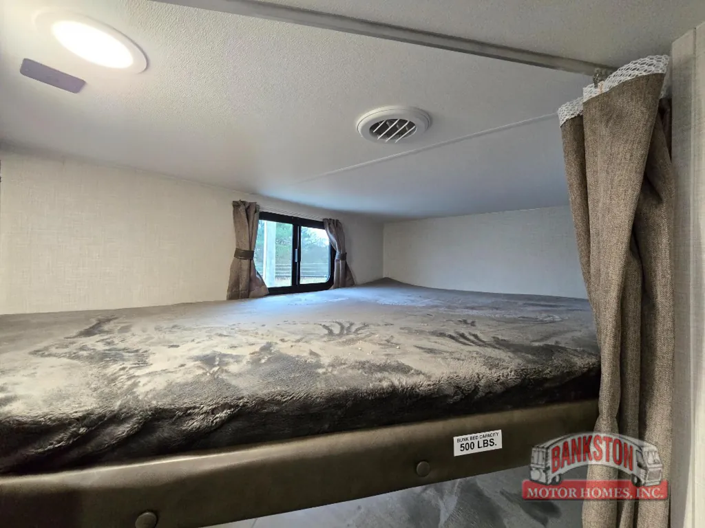 2026 Venture RV Stratus SR302VBH, Photos photo 21