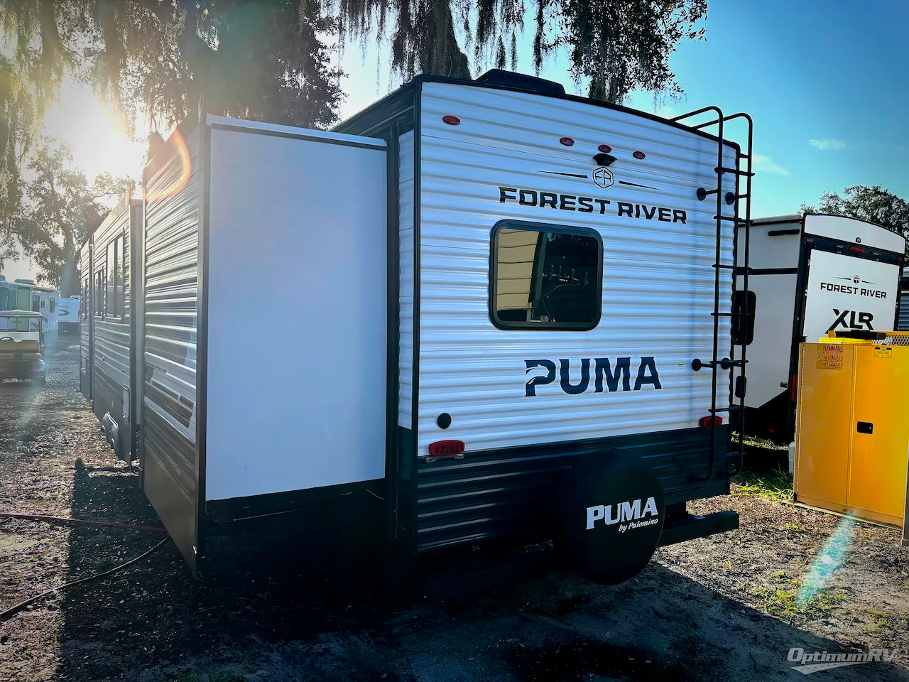 2027 Forest River Puma 32RBFQ - Photo 4