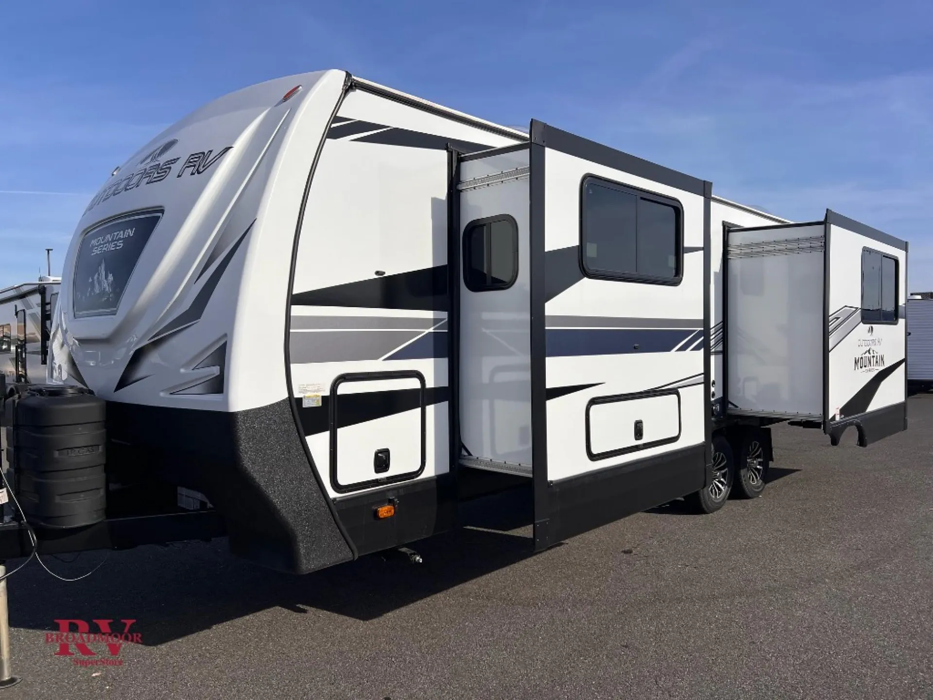 2026 Outdoors RV Black Stone Mountain Series 270RLS - Photo 3