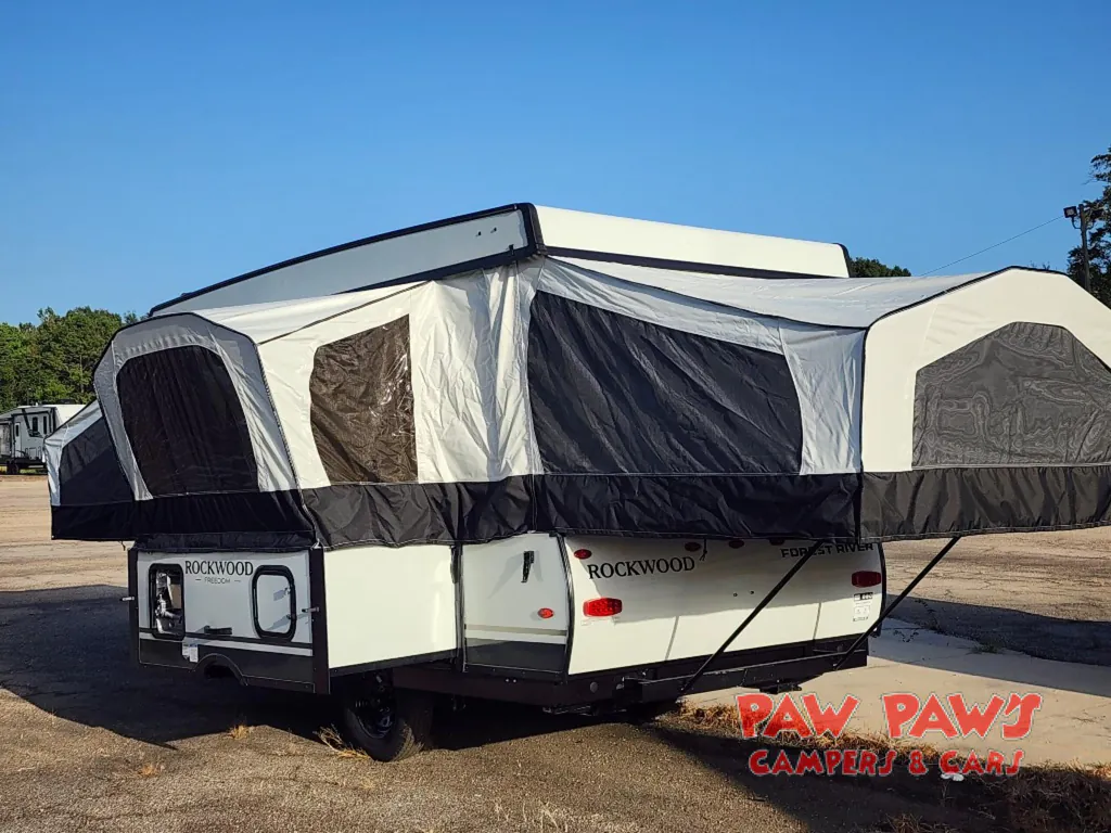 2027 Forest River Rockwood Freedom 2380FT, Photos photo 11
