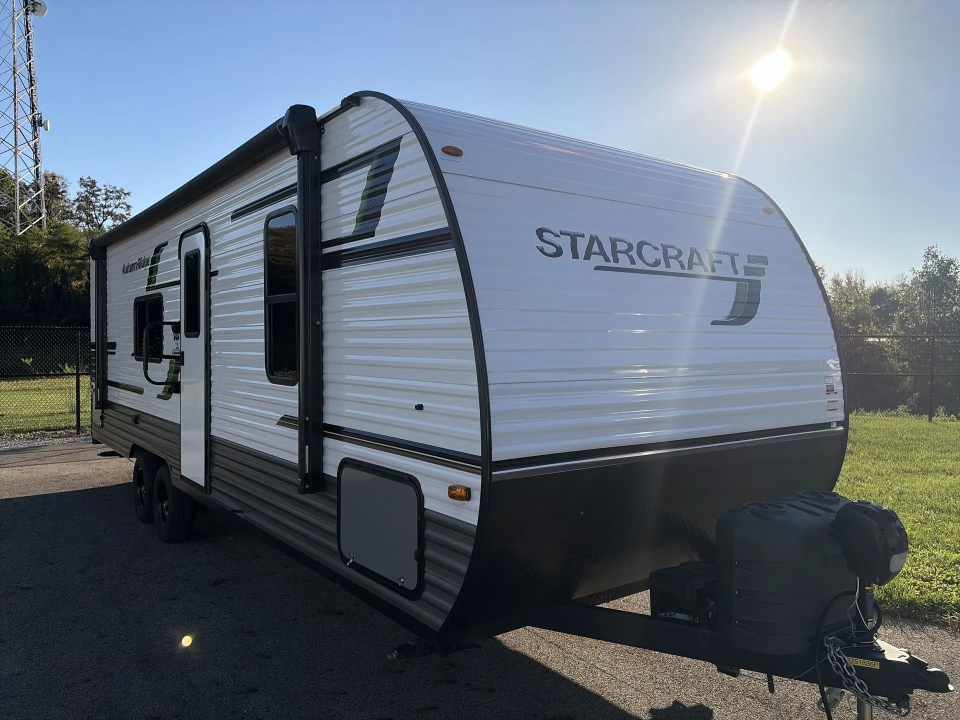 2025 Starcraft Autumn Ridge 26BH