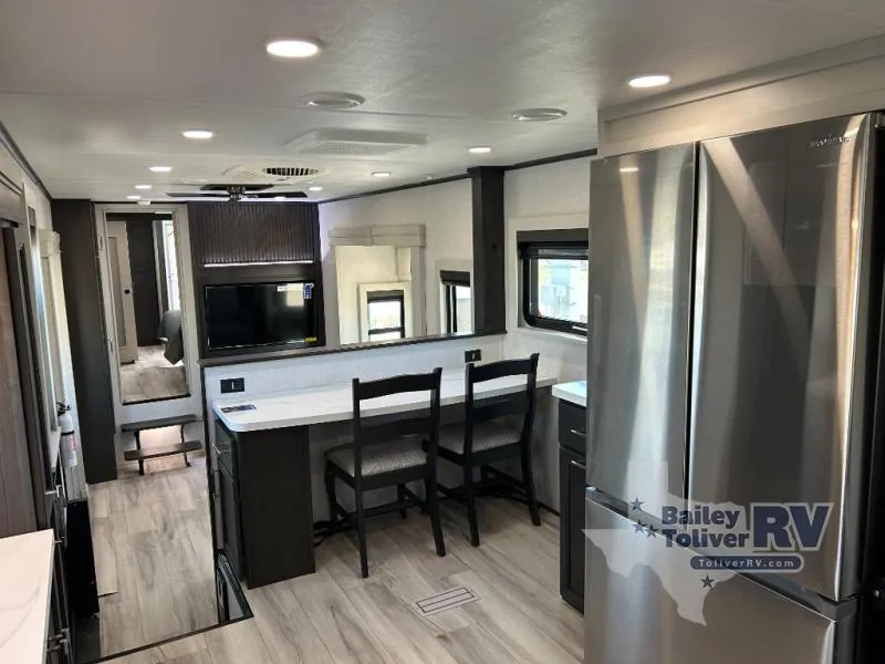 2026 Keystone Alpine 3820FK - Photo 4