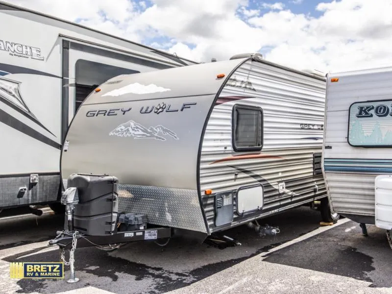 2014 Forest River RV Cherokee Grey Wolf 25RR - Main photo