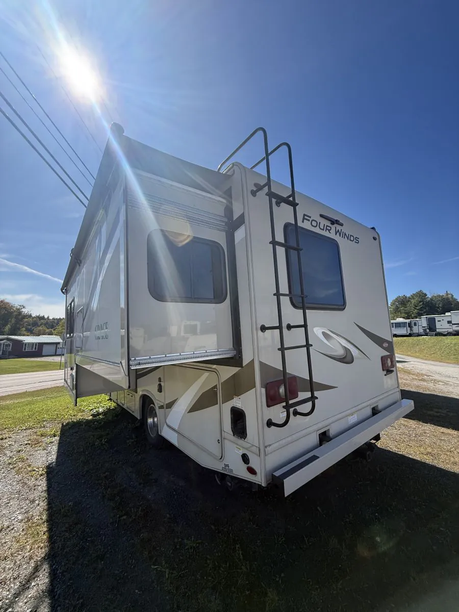 2020 Thor Motor Coach Four Winds 24F - Photo 4