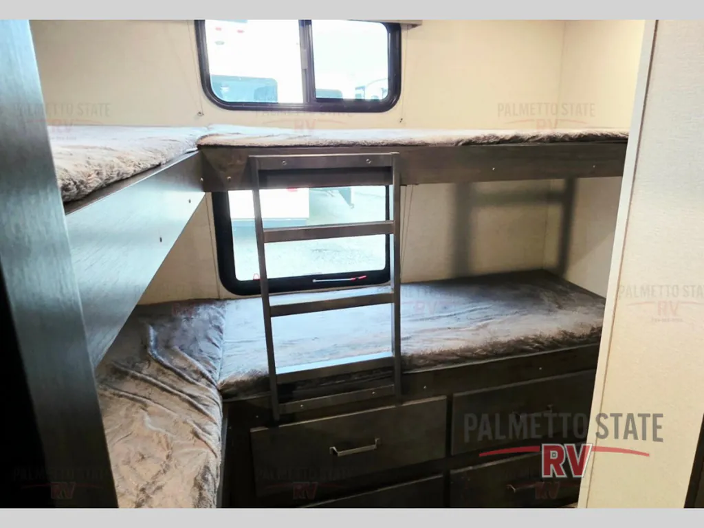2023 Grand Design Transcend Xplor 321BH, Photos photo 23