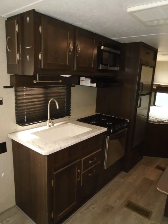 2019 Keystone Springdale 220BHWE, Photos photo 12