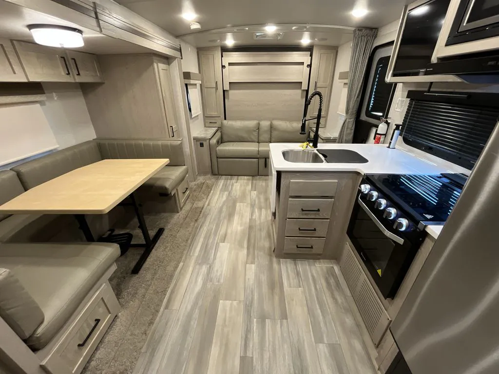 2022 Forest River Flagstaff Micro Lite 25BRDS, Photos photo 3