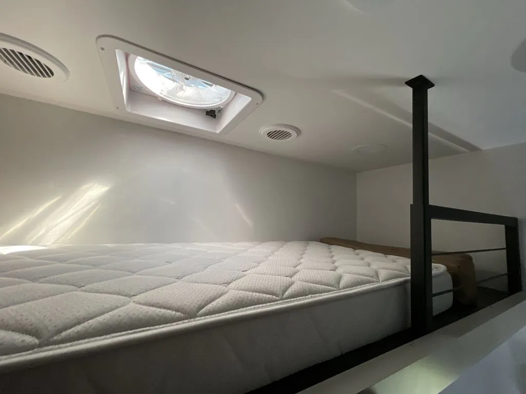 2025 Brinkley Model G 3250, Photos photo 43