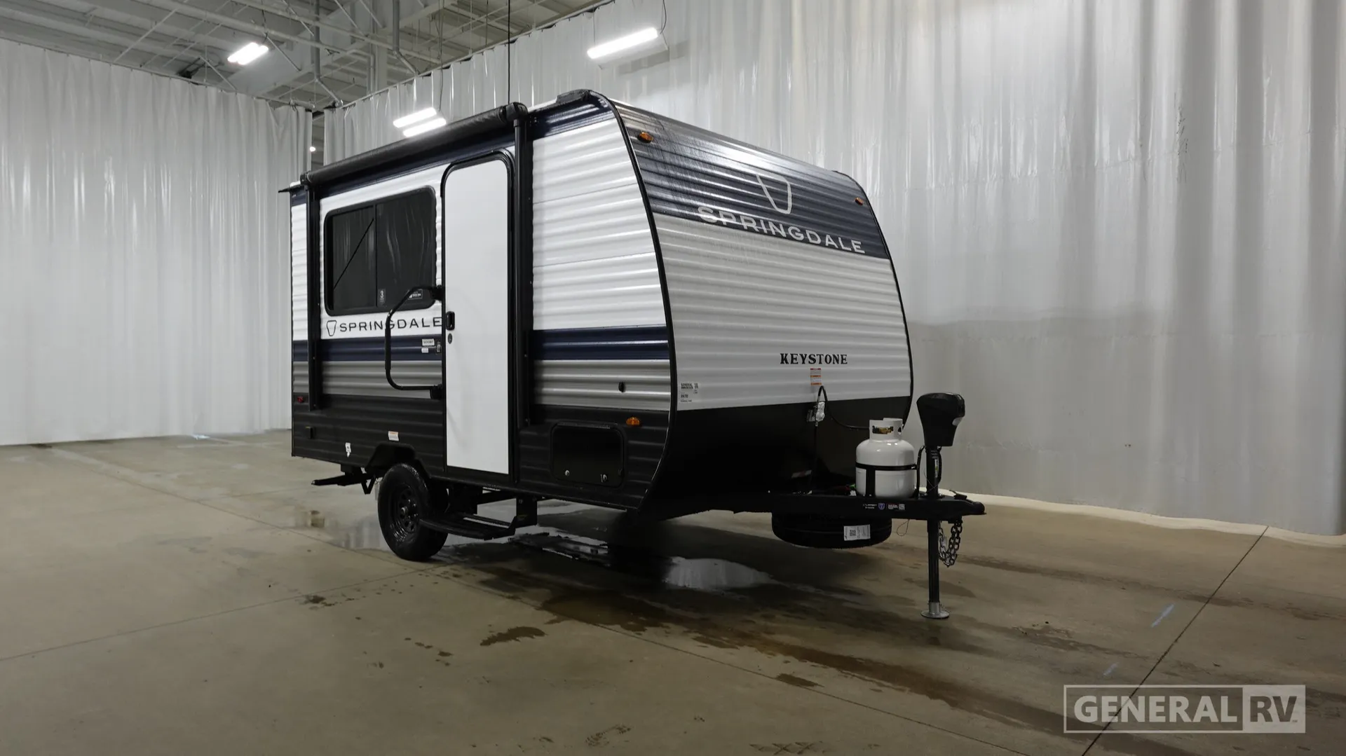 2027 Keystone Springdale Mini 1200BT - Photo 2