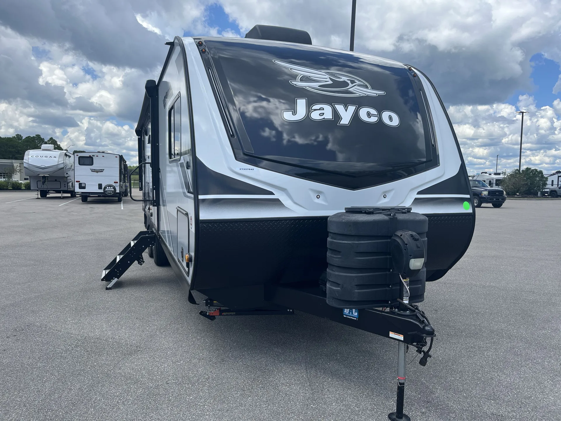 2025 Jayco Jay Feather 29BHB dealer photo 1 from Camping World