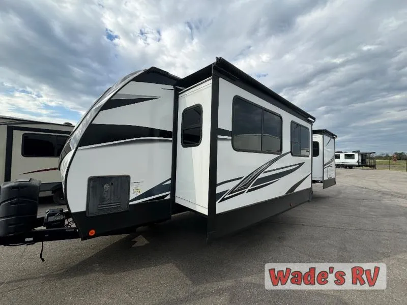 2023 Dutchmen Atlas 2912FK - Photo 4