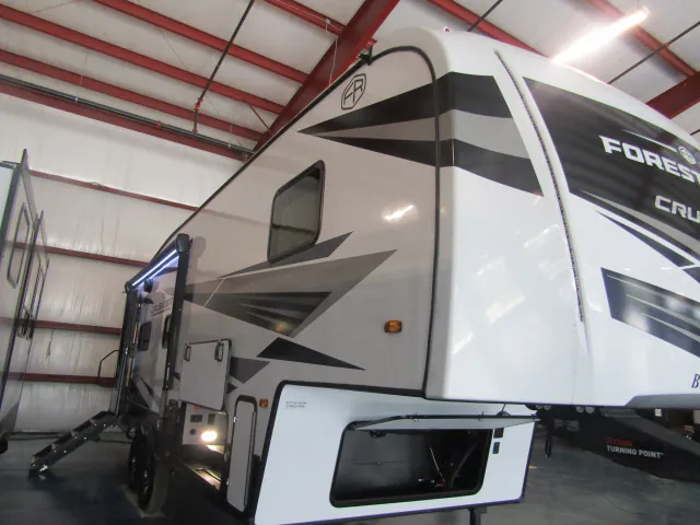 2025 Prime Time Crusader 275RDD - Photo 2