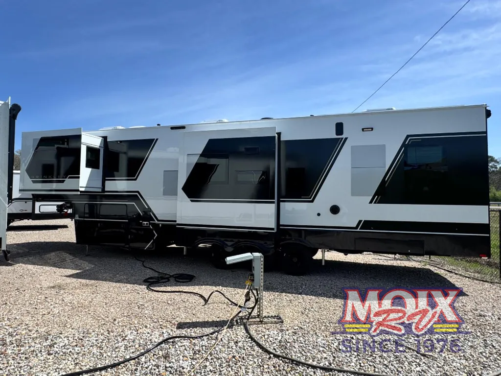2026 Brinkley Model G 3520, Photos photo 5