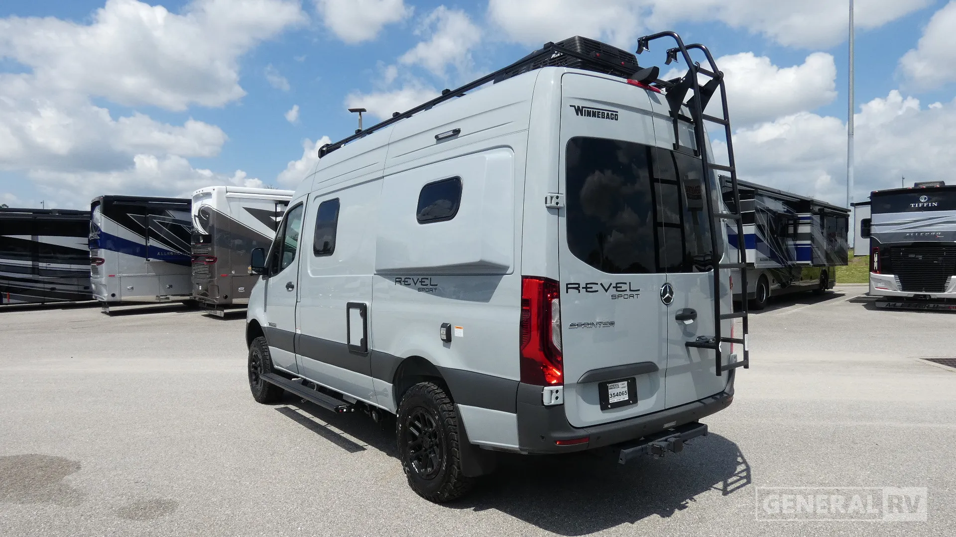 2027 Winnebago Revel Sport 44C - Photo 4