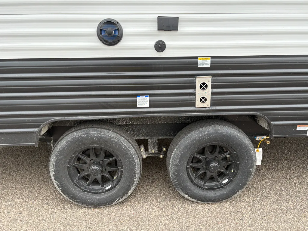 2025 Forest River Cherokee Grey Wolf 19SM, Photos photo 14