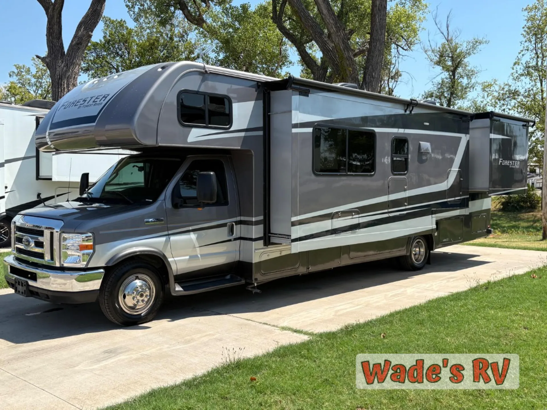 2019 Forest River Forester 3041DS - Photo 4