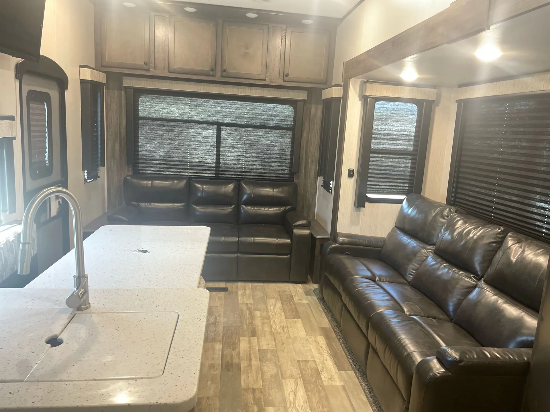 2020 Heartland Milestone 317RL — living area main