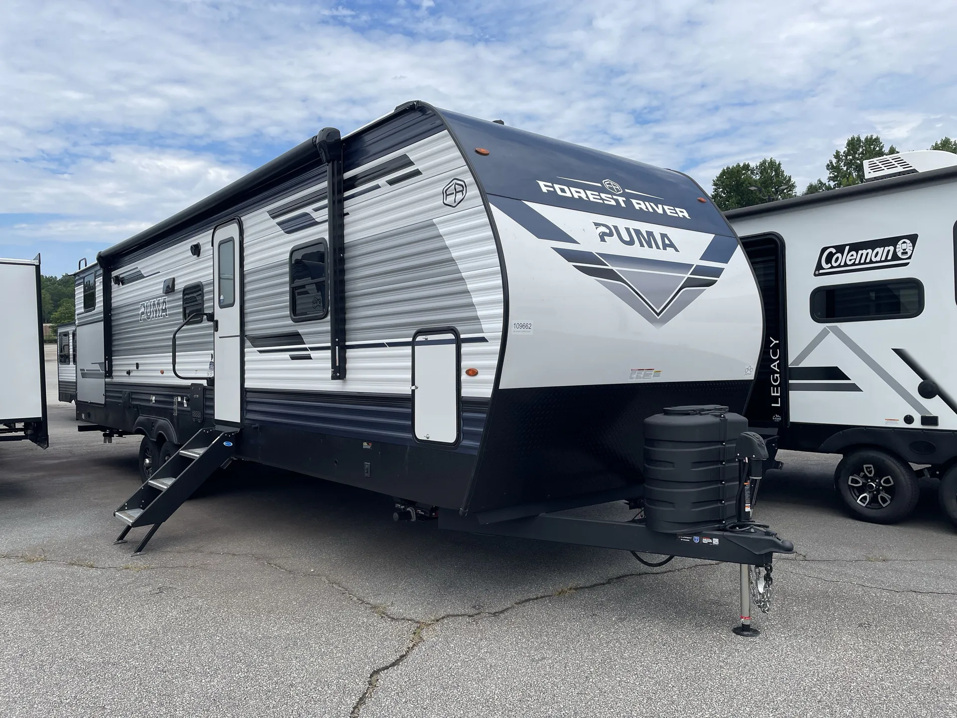 2027 Forest River Puma 32RBFQ - Photo 2