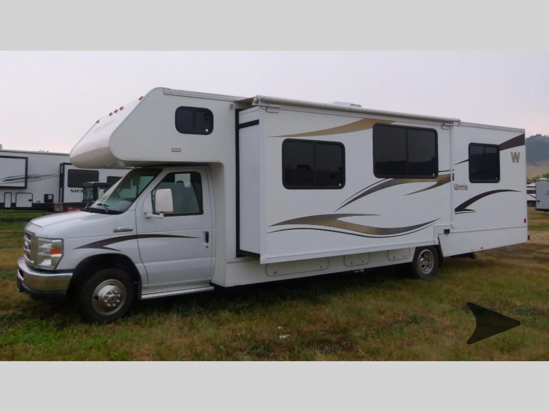 2014 Winnebago Minnie Winnie 31K - Photo 4
