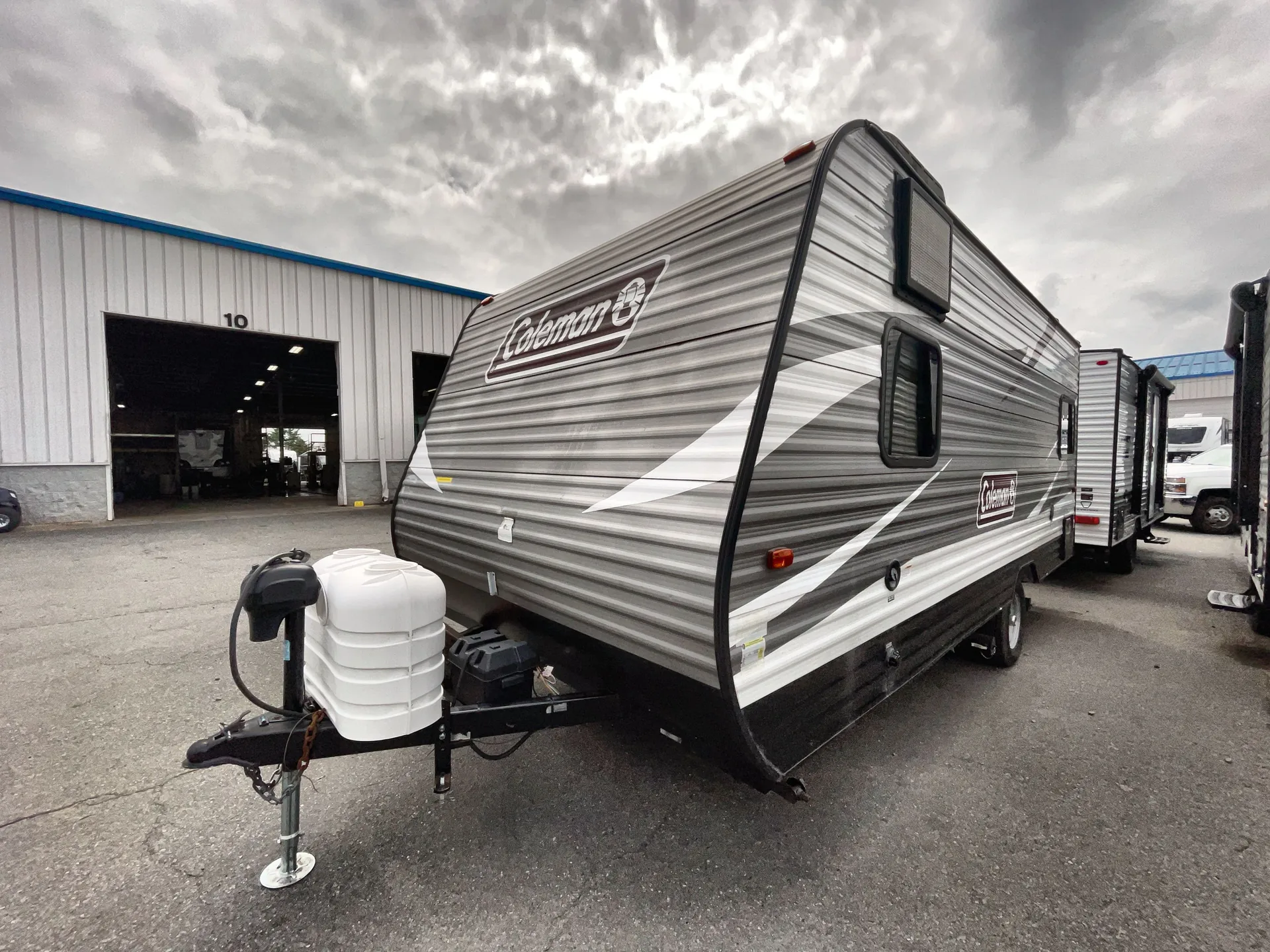 2025 Keystone Cougar Sport 2700BH - Photo 3