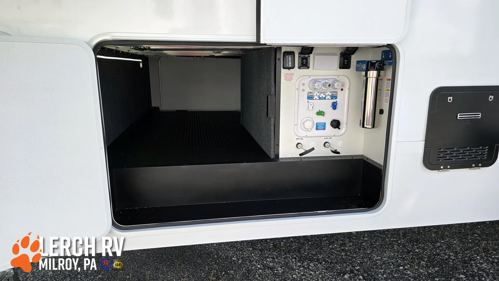 2027 Alliance RV Avenue 39MBR - Photo 4