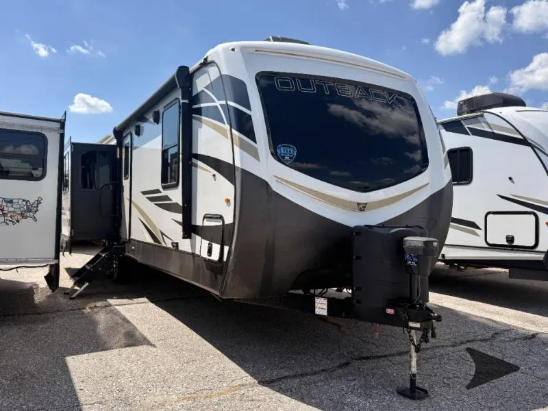 2023 Keystone Outback 330RL - Photo 2